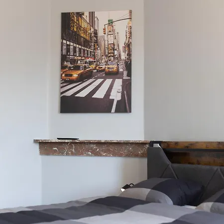 Pensjonat Chambre Climatisee New York, Moderne Avec Salle De Bain Privee Spacieuse, Check In Autonome, 2Eme Etage