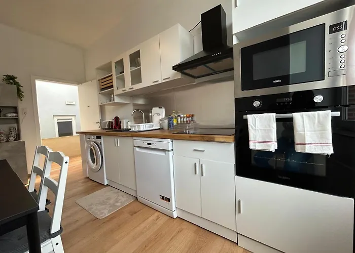 Maison d'hôtes New York à Moderne Avec Salle De Bain Privée Spacieuse, Check In Autonome, 2eme Etage