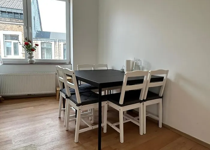 New York A Moderne Avec Salle De Bain Privee Spacieuse, Check In Autonome, 2eme Etage 招待所