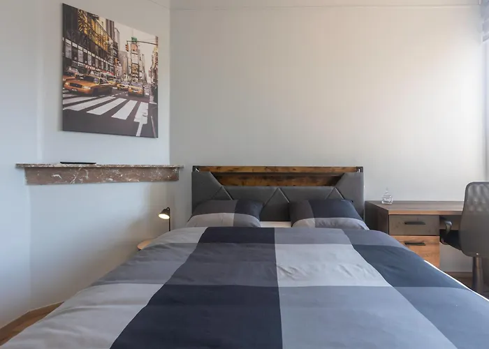 New York A Moderne Avec Salle De Bain Privee Spacieuse, Check In Autonome, 2eme Etage 3*