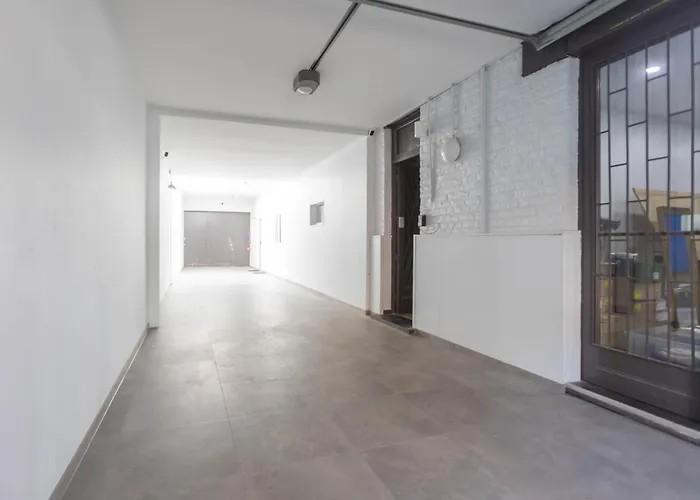 New York A Moderne Avec Salle De Bain Privee Spacieuse, Check In Autonome, 2eme Etage 招待所